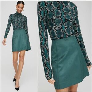 Babaton Suede Skirt 0 Dark green